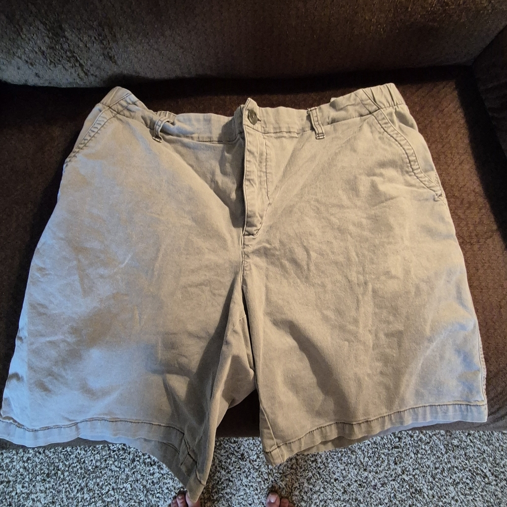 Old Navy Tan Bermuda Shorts Classic Cotton Blend